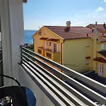 Adria Mare Daire *