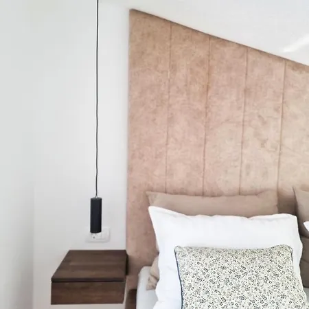 Adria Mare Apartment *