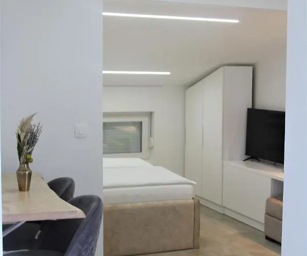 Adria Mare * Crikvenica