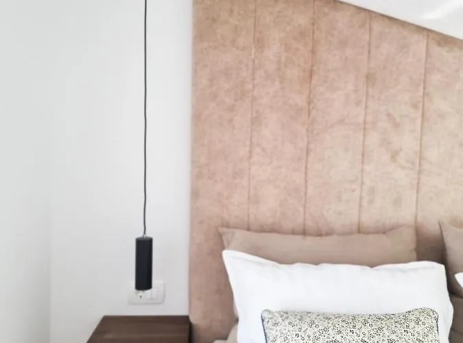 Adria Mare Apartman *